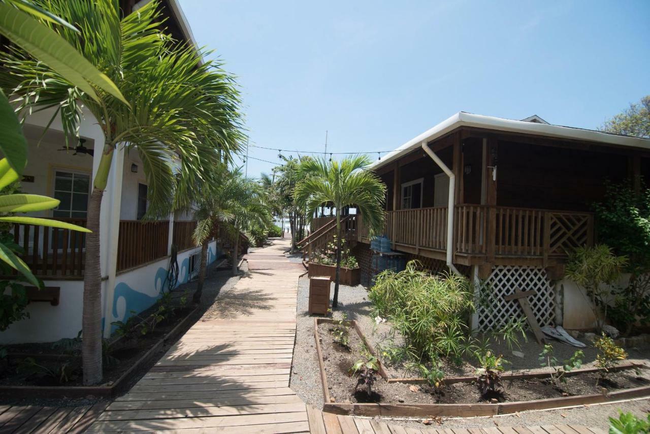 Wikkid Resort Dixon Cove Exterior photo